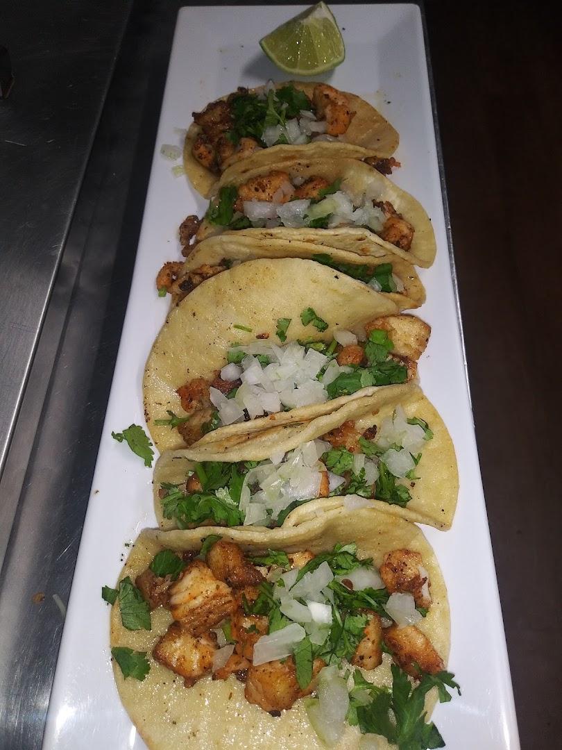Rolaz Taqueria